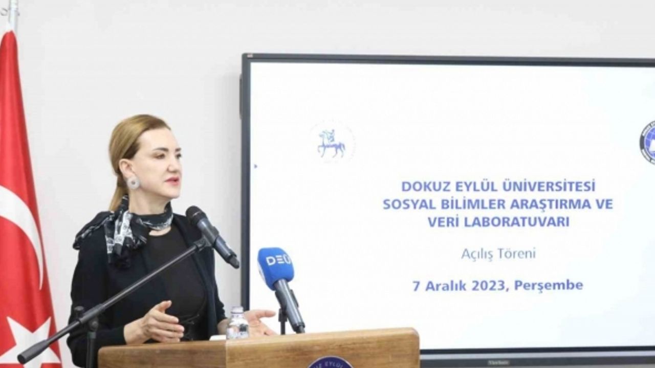 Sosyal bilimcilerin Türkiye’deki merkezi DEUSOSLAB olacak