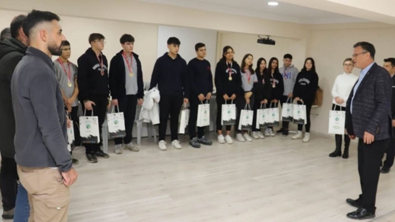 Türkiye Model Uçak Şampiyonası 2024 yılında Manisa’da yapılacak