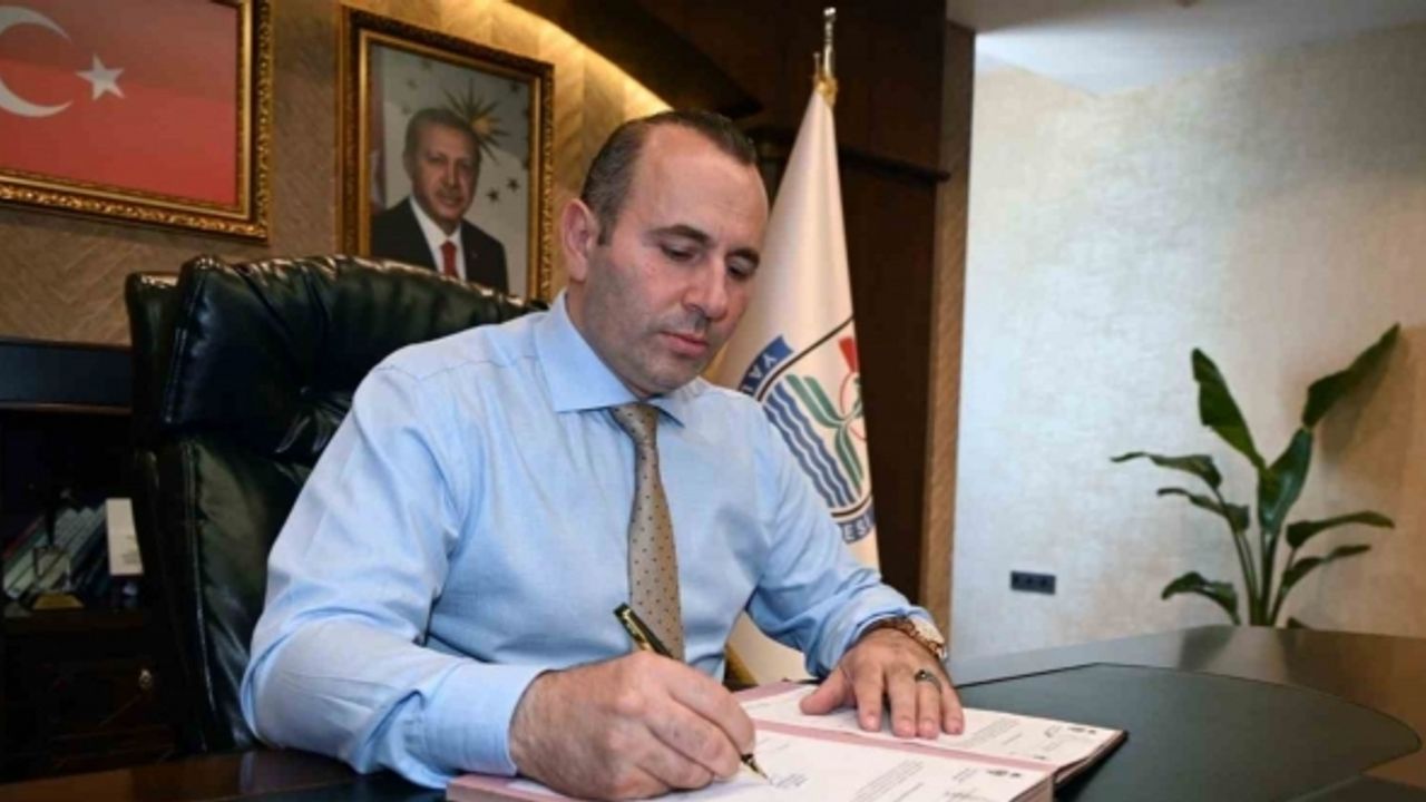 Tutuk, ankette en başarılı belediye başkanları arasında yer aldı