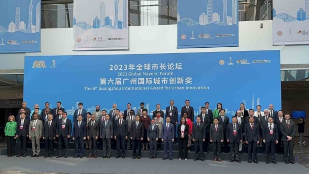 UCLG Başkanı Altay Çin’de dünya belediyelerine hitap etti