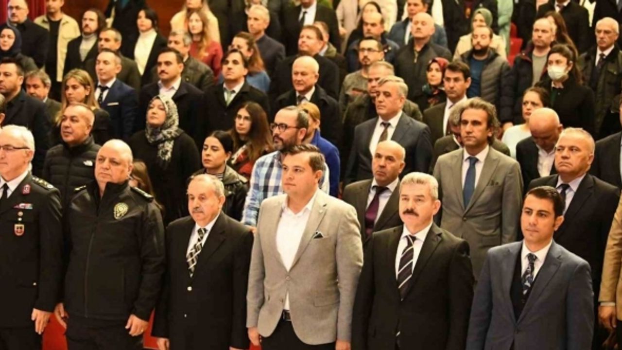 Uşak’ta 10 Aralık Dünya İnsan Hakları Günü kutlandı