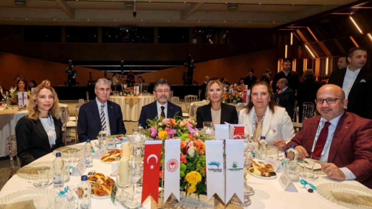 Yüce Türkiye’nin tarım zirvesinde: “Tarımın geleceğini Sakarya’da inşa ediyoruz”