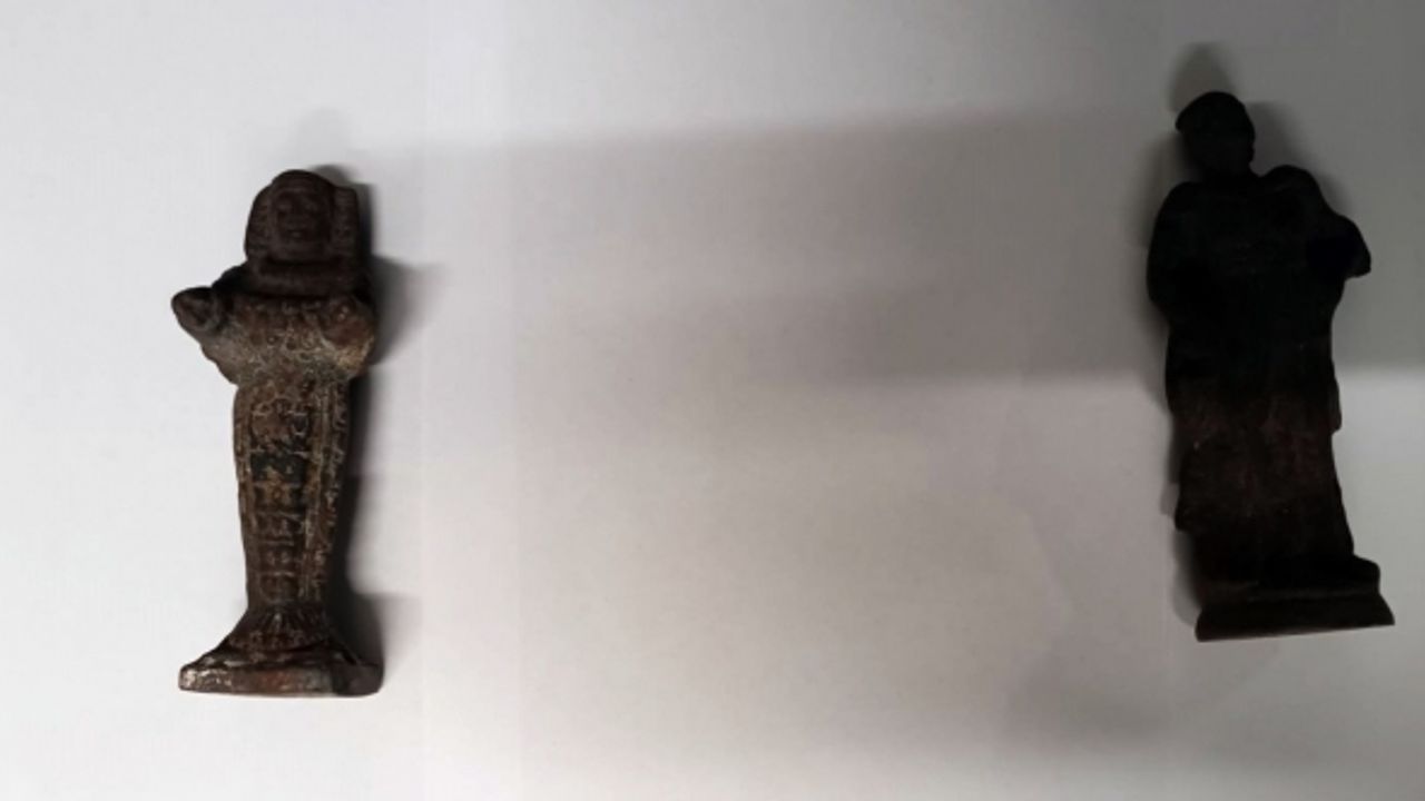 13. yüzyıla ait heykelleri 1 milyon dolara satamadan yakalandı