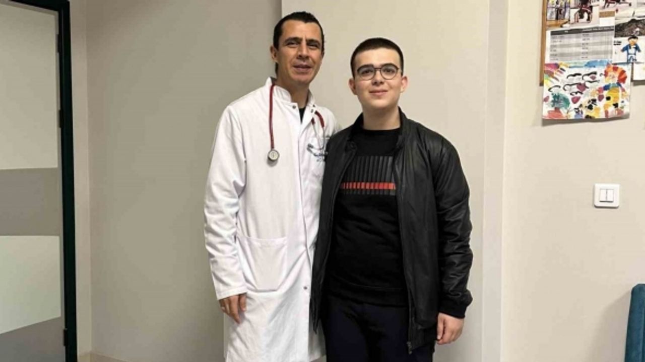 17 yaşındaki Mete, dünya tıp literatürüne girdi