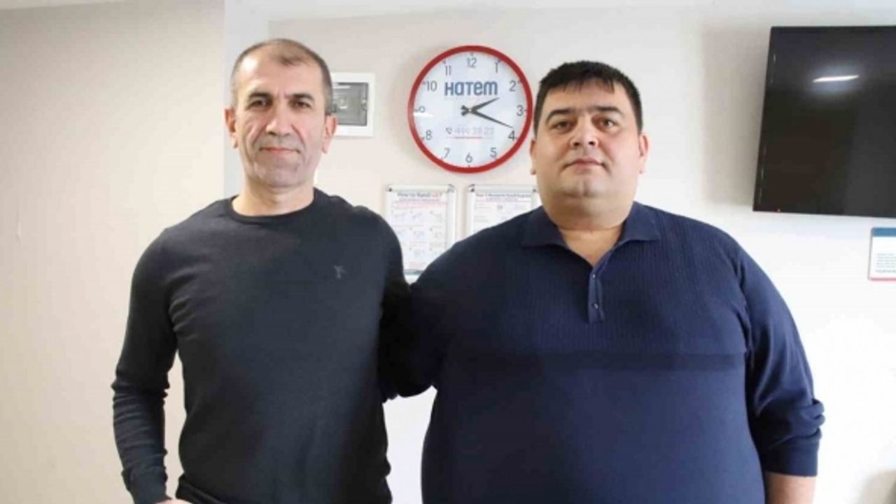 220 kiloyla girdiği mide ameliyatının ardından 15 günde 15 kilo verdi