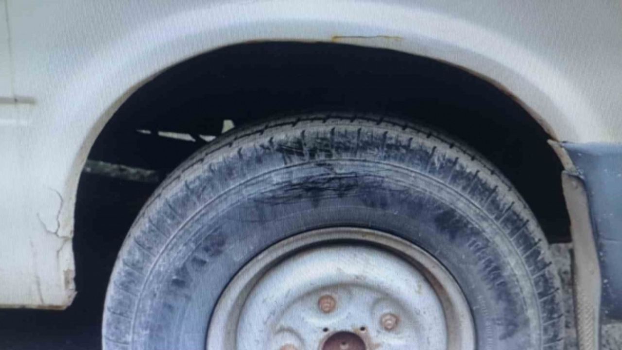 3 aracın lastiğini kesen şahıs polis ekipleri tarafından yakalandı