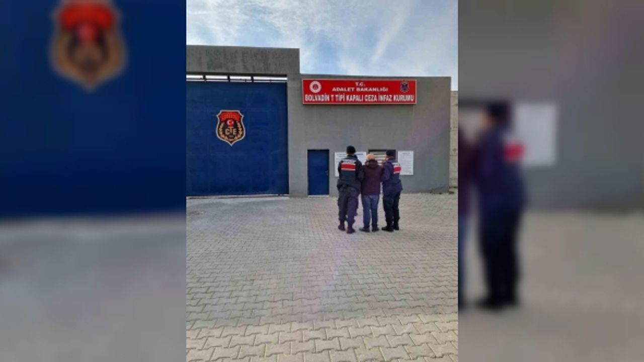 5 yıl hapis cezası ile aranan şahıs jandarma yakaladı