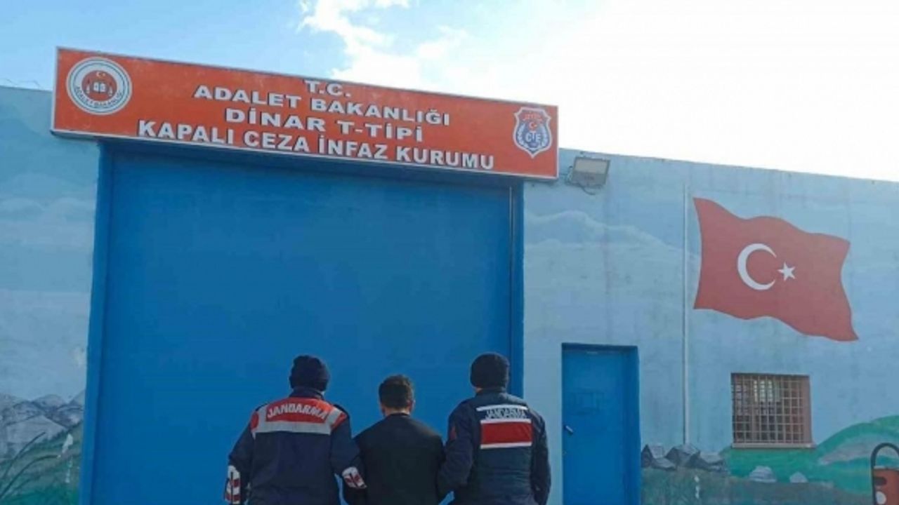 6 yıl 3 ay hapis cezası ile aranan şahsı köyünde yakalandı