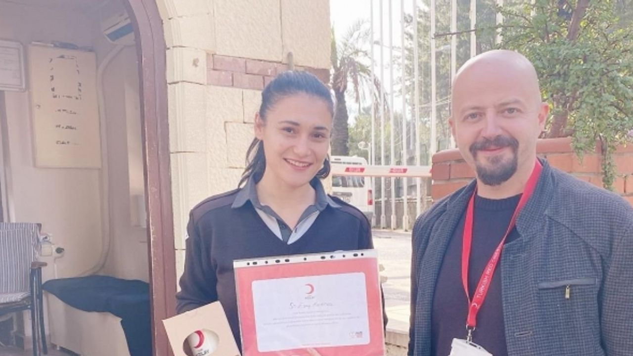 9 yıl sonra gelen telefon, 12 yaşındaki çocuğa umut oldu