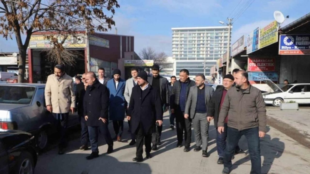 AK Parti Afyonkarahisar Belediye Başkan Adayı Uluçay: "(Kentsel dönüşüm) Bu projenin altından sadece ve sadece AK Parti hükümeti kalkar”