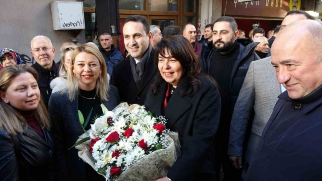 AK Parti’nin Çanakkale Belediye Başkan Adayı Jülide İskenderoğlu’ndan iddialı başlangıç