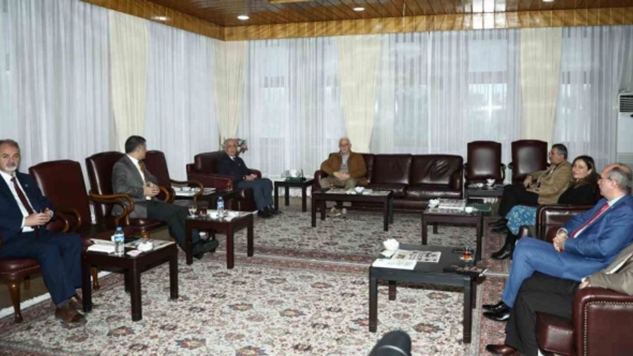 Akademik ve kültürel bağları güçlendirmeye yönelik ziyaretler devam ediyor