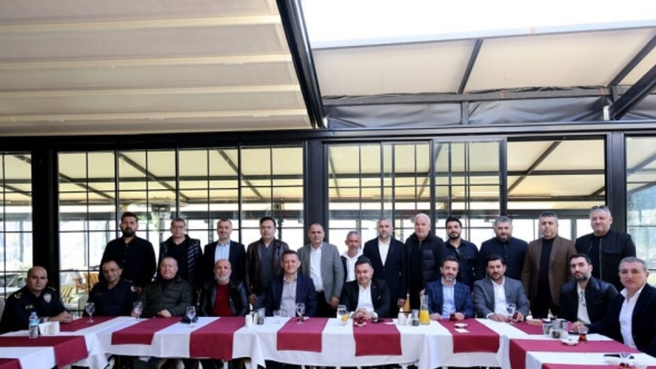 Alanysporlu futbolcular, Alanya protokolü ve kulüp yöneticileriyle kahvaltıda buluştu