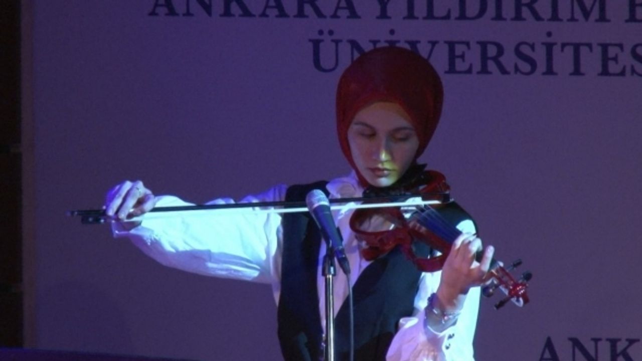 Ankara’da tıp fakültesi öğrencilerinden depremzedeler için konser