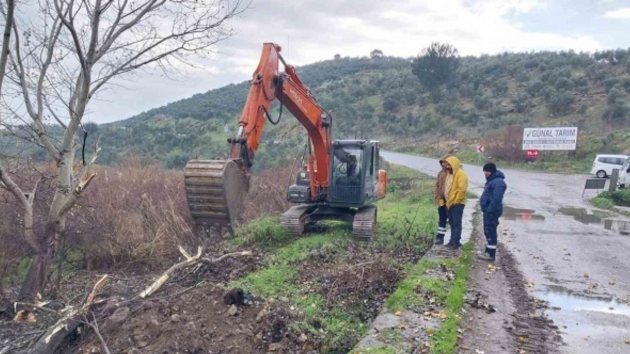 Aydın Büyükşehir Belediyesi Özbaşı’nın köprü sorununa el attı