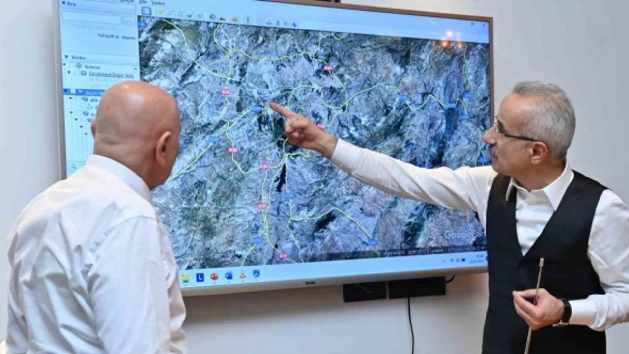 Bakan Uraloğlu, Cumhur İttifakı ABB Başkan Adayı Altınok ile başkent ulaşımını masaya yatırdı