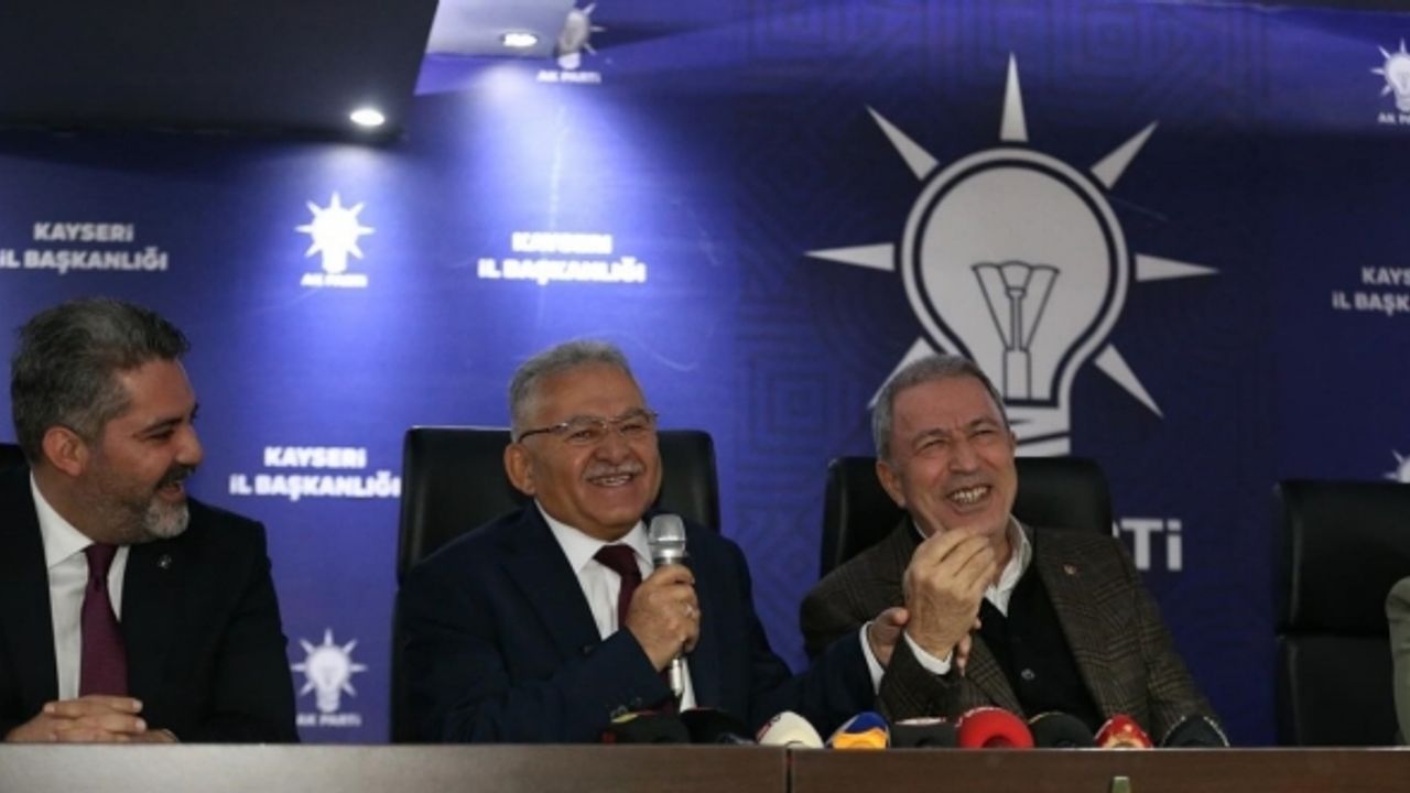 Başkan Büyükkılıç: "Birlik ve beraberlik içerisinde süreci yöneteceğimizi, bol bol hizmet edeceğimizi umuyorum"