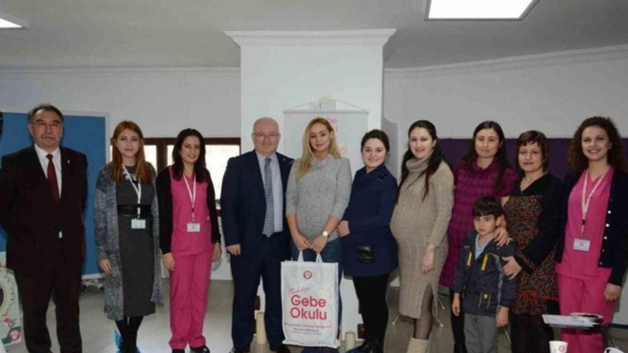 Başkan Gümüş, “Kadınların daha güçlü olduğu bir Menteşe için çalışıyoruz”