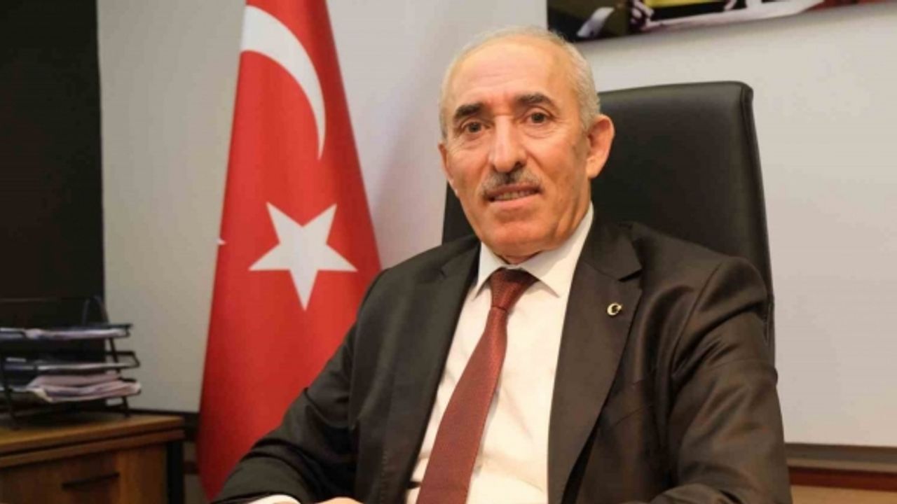 Başkan Odakır: "Okul hayatınızı, kariyer hedeflerinizi iyi değerlendirin"