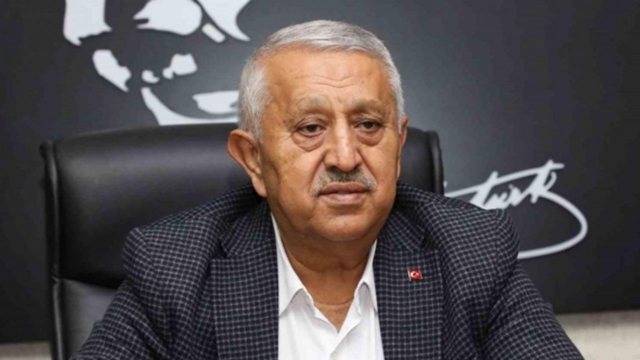 Başkan Zeybek: “Kimseye kırgın değilim, anlımızın akıyla 5 yılı tamamladık”