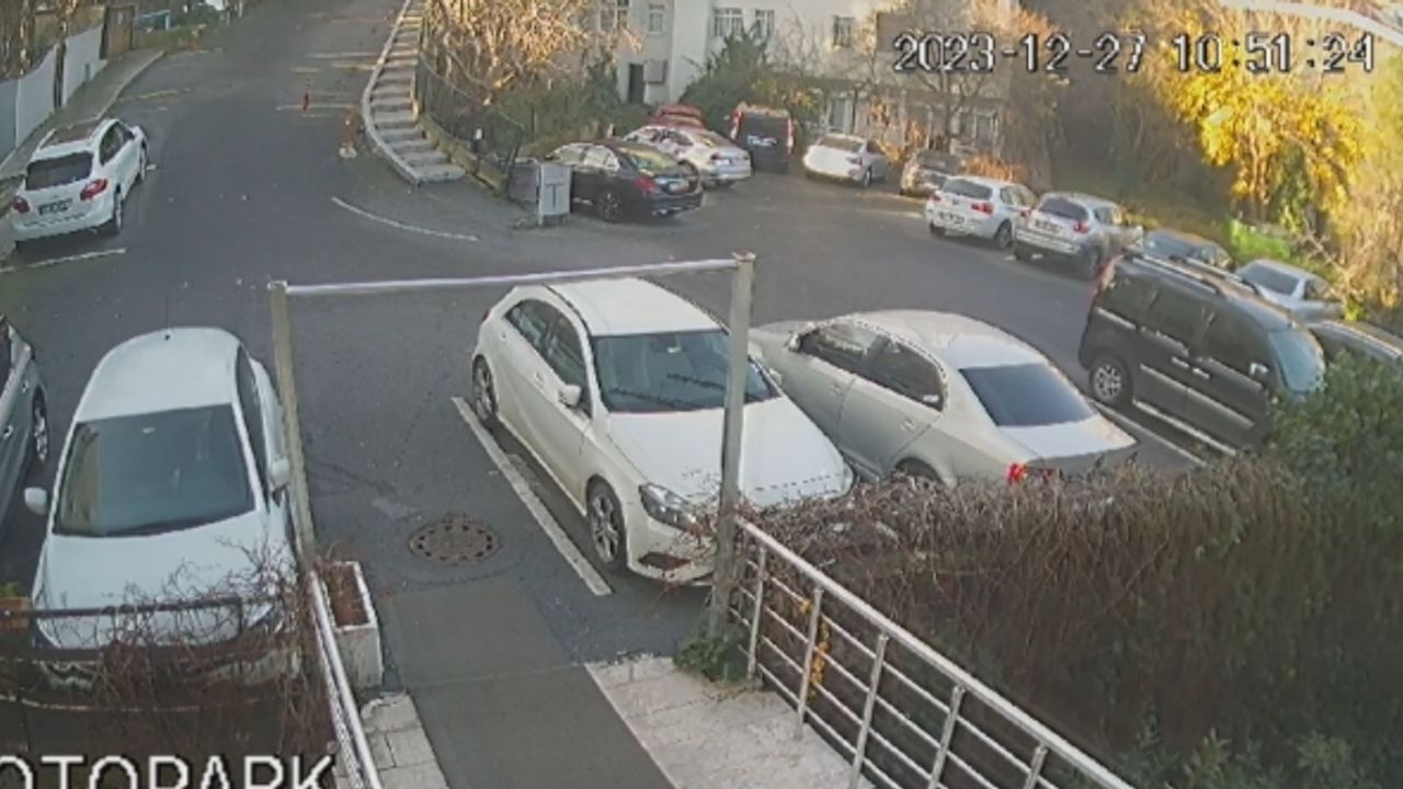 Beşiktaş’ta dehşet anları kamerada: Fren yerine gaza basınca bina boşluğuna uçtu