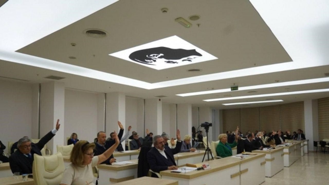 Bilecik’te ittifak ortağı CHP ile İYİ Parti arasında ’iç borçlanma’ ihtilafı