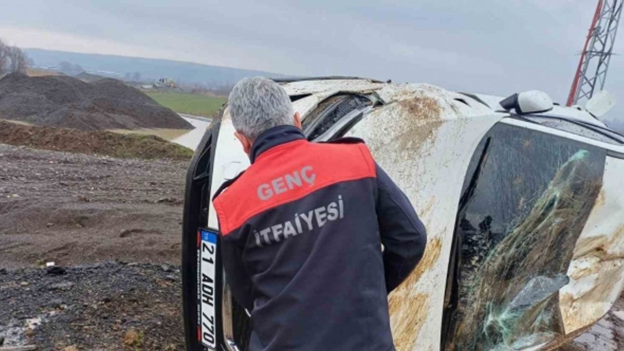 Bingöl’de kontrolden çıkan otomobil takla attı: 1 yaralı