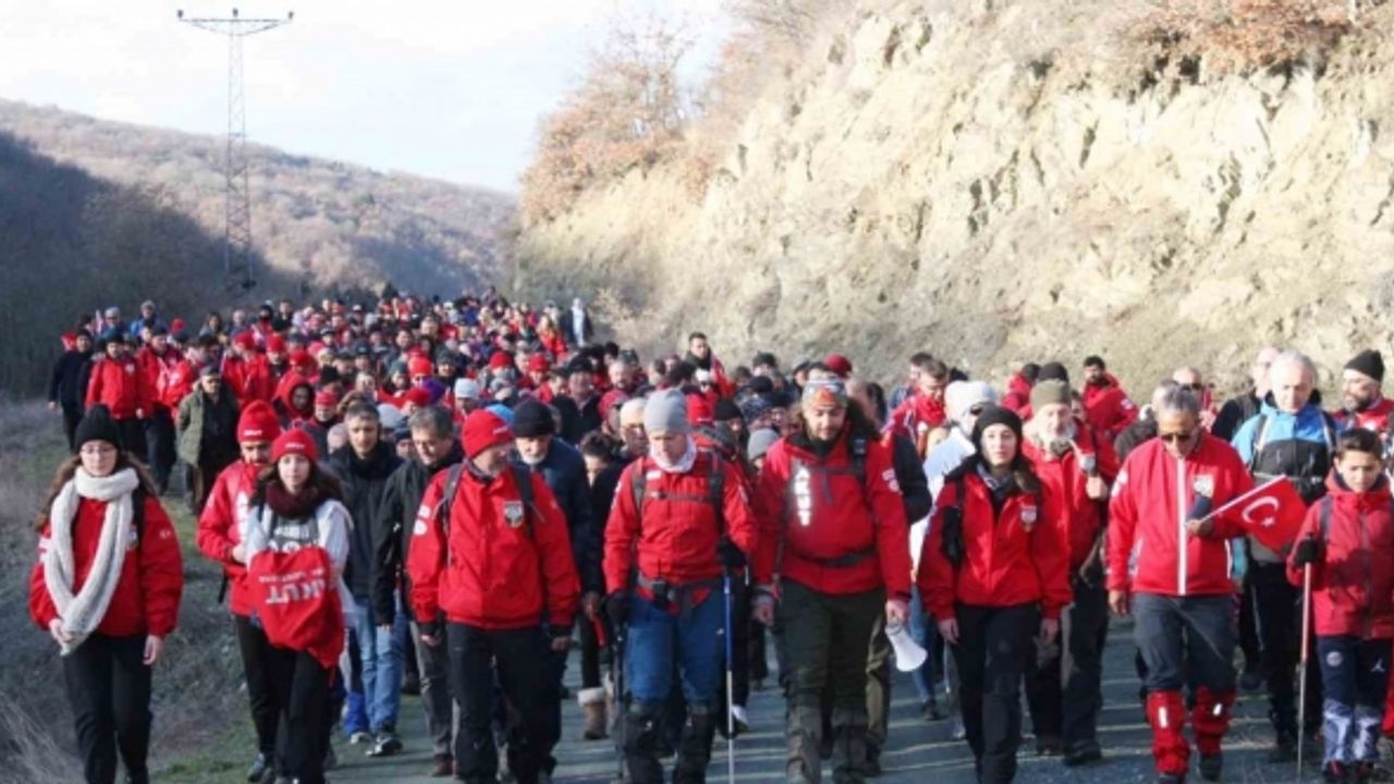 Bozüyük’te Metristepe Zaferi ve Şehitleri Anma Yürüyüşü’nün 16’ncısı yapıldı