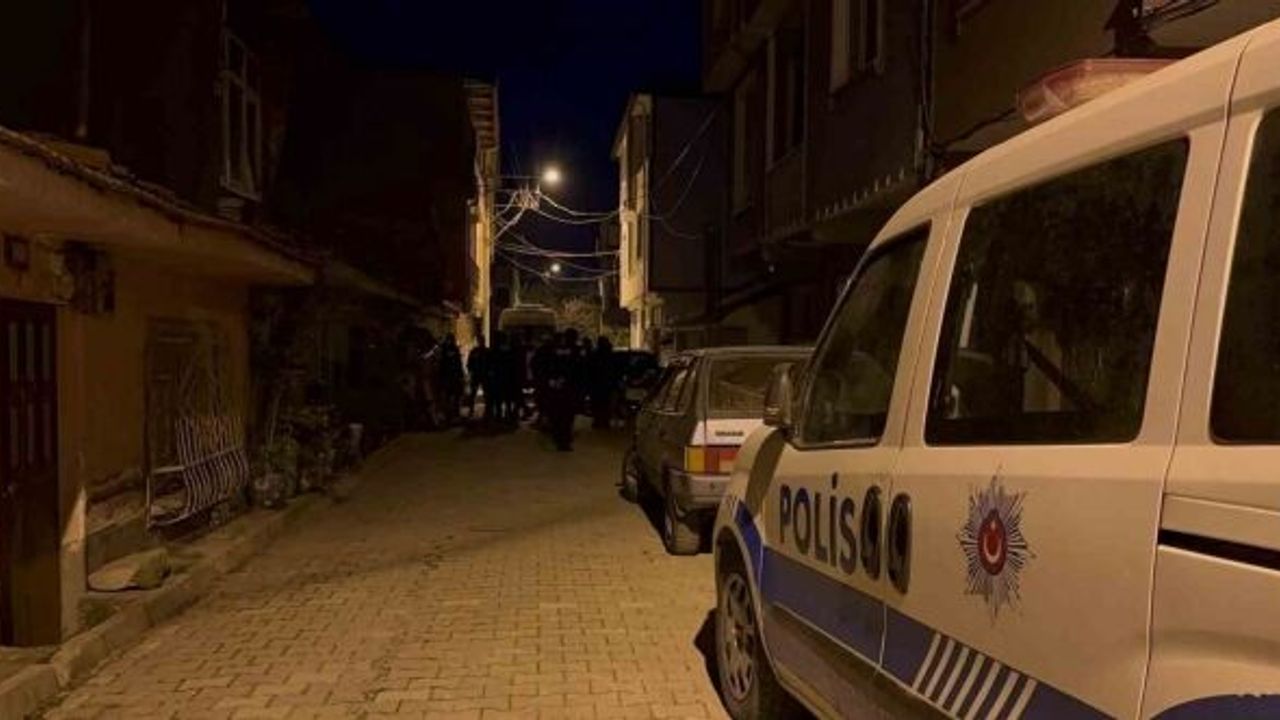 Bursa’da 41 yaşındaki adam yalnız yaşadığı evinde ölü bulundu