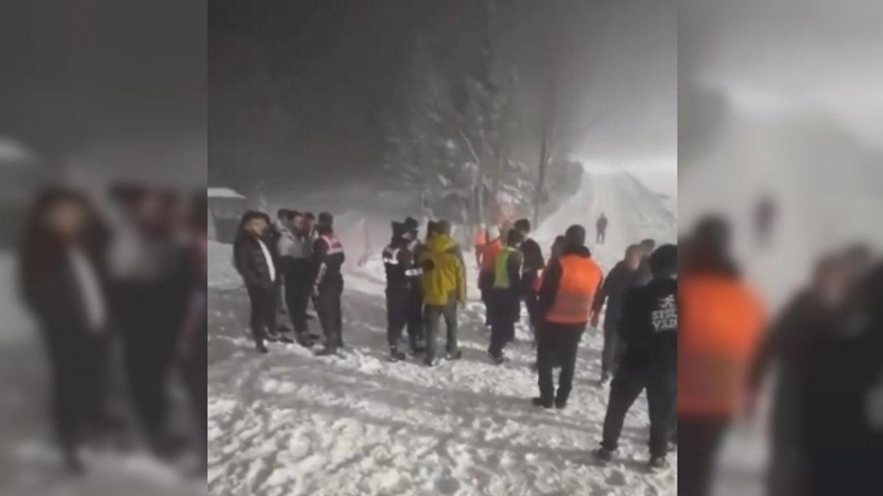 Canını tehlikeye sokmasın diye uyardılar, müşteri tarafından defalarca bıçaklandılar