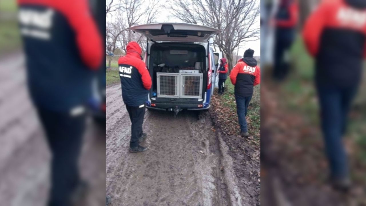 Çatalca’da alabora olan teknede suya düşen 1 kişi için arama çalışmaları sürüyor