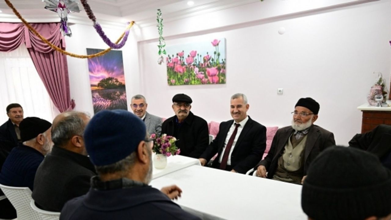 Çınar, ‘Vefa Buluşmaları’ kapsamında yaşlı vatandaşları misafir etti