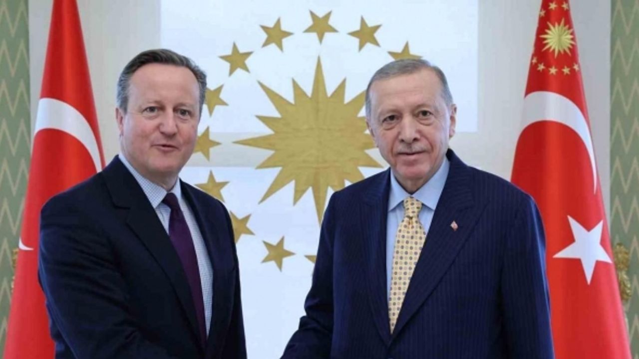 Cumhurbaşkanı Erdoğan, Birleşik Krallık Dışişleri Bakanı Cameron’u kabul etti