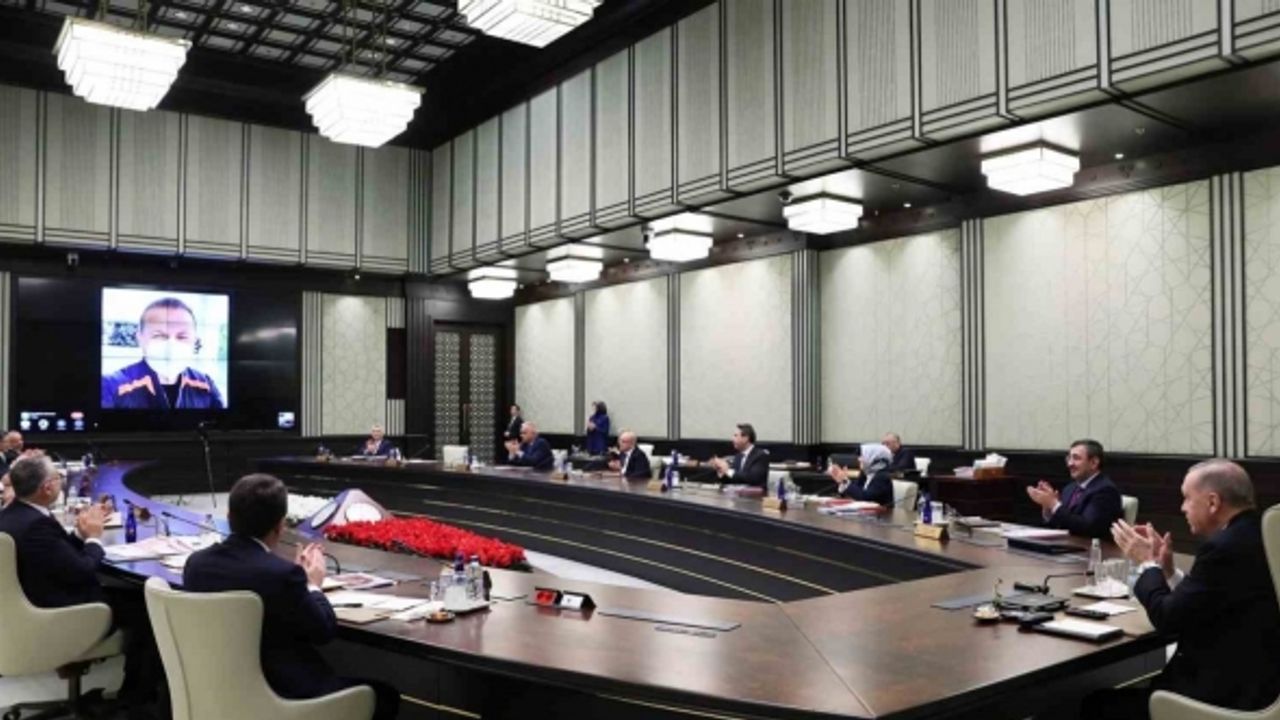 Cumhurbaşkanı Erdoğan, Türkiye’nin ilk uzay yolcusu ile görüştü