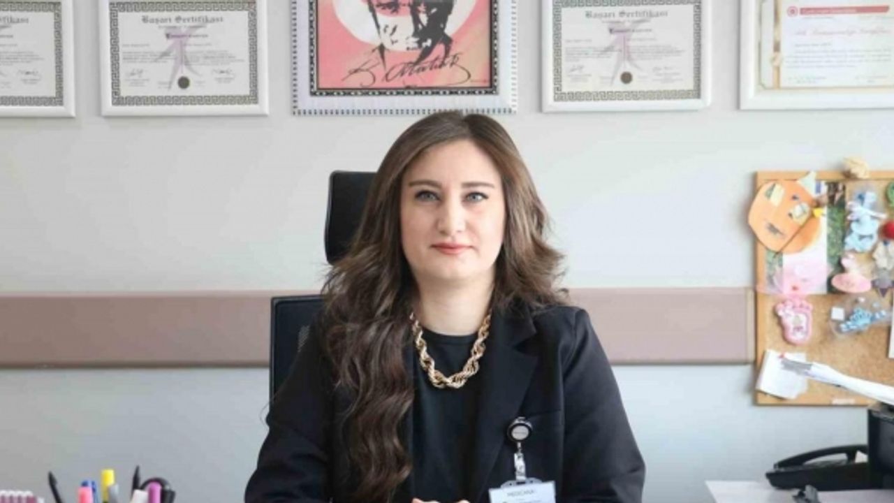 “Deprem, fiziki yıkımın yanı sıra psikolojik yıkıma sebep oluyor”