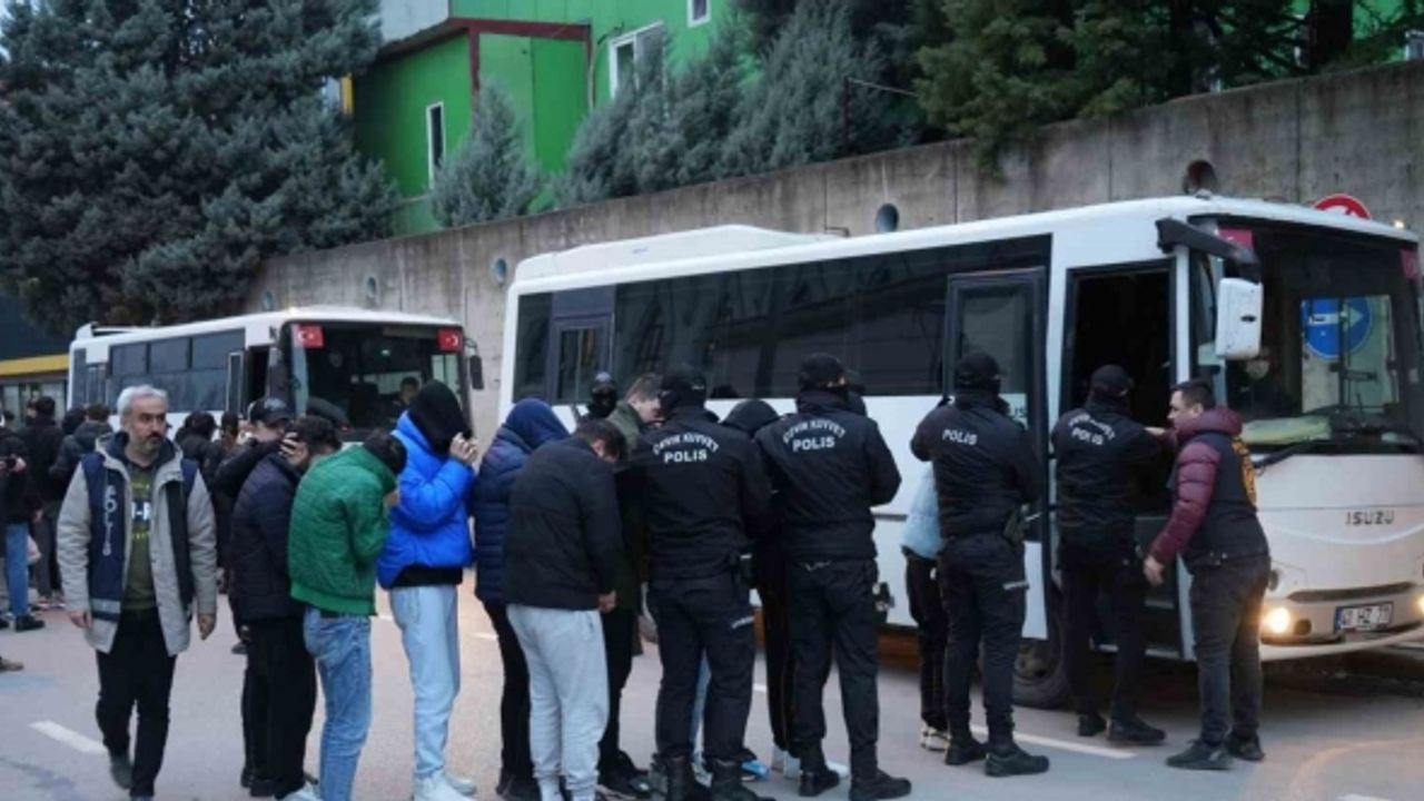 Depremzedeleri de dolandıran, 7 milyonluk vurgunda 33 kişi tutuklandı