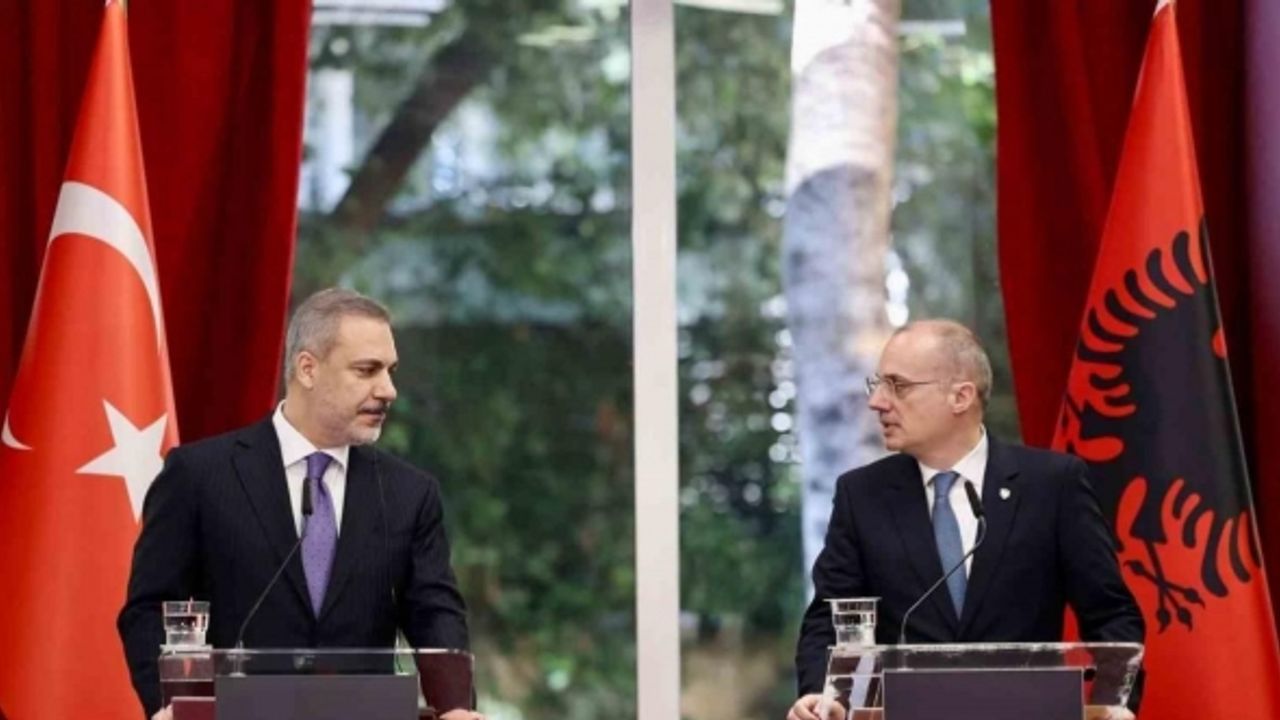 Dışişleri Bakanı Fidan: “Ticaret hacmini ilk etapta 2 milyar dolara ulaştırma yolunda bir azmimiz var”