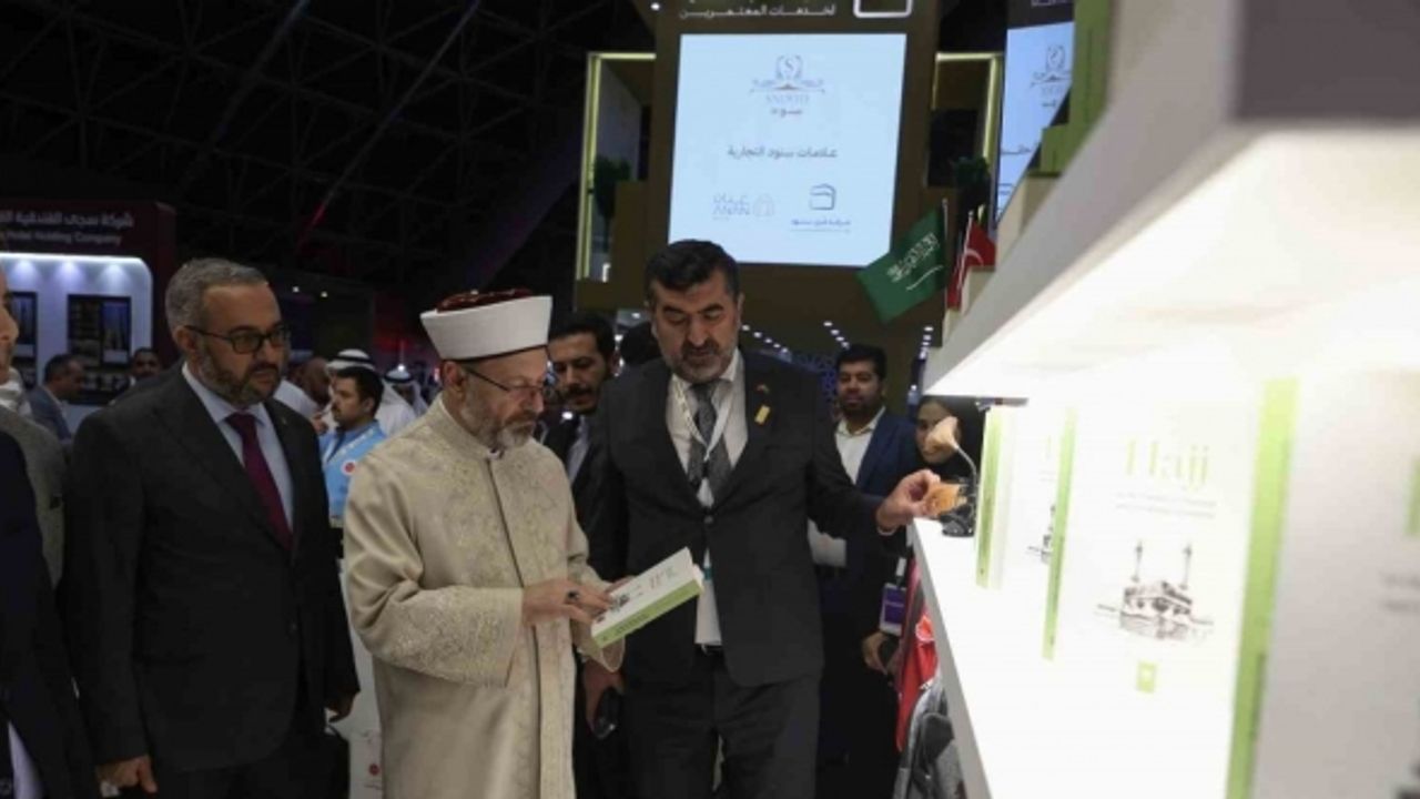 Diyanet İşleri Başkanı Erbaş: “Hacılarımıza daha nitelikli hizmet vermenin gayreti içerisindeyiz”