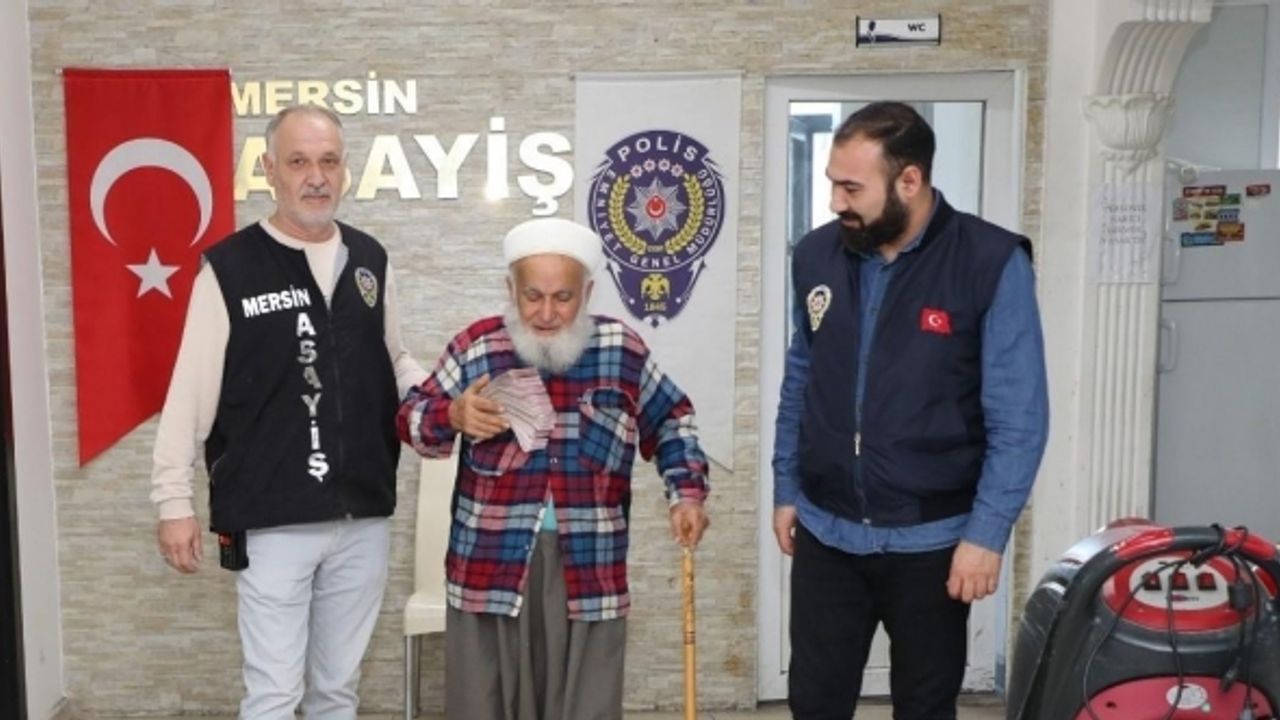 Dolandırıcıların hedefi olan Arif dede 300 bin TL’sini kaptırmaktan son anda kurtuldu