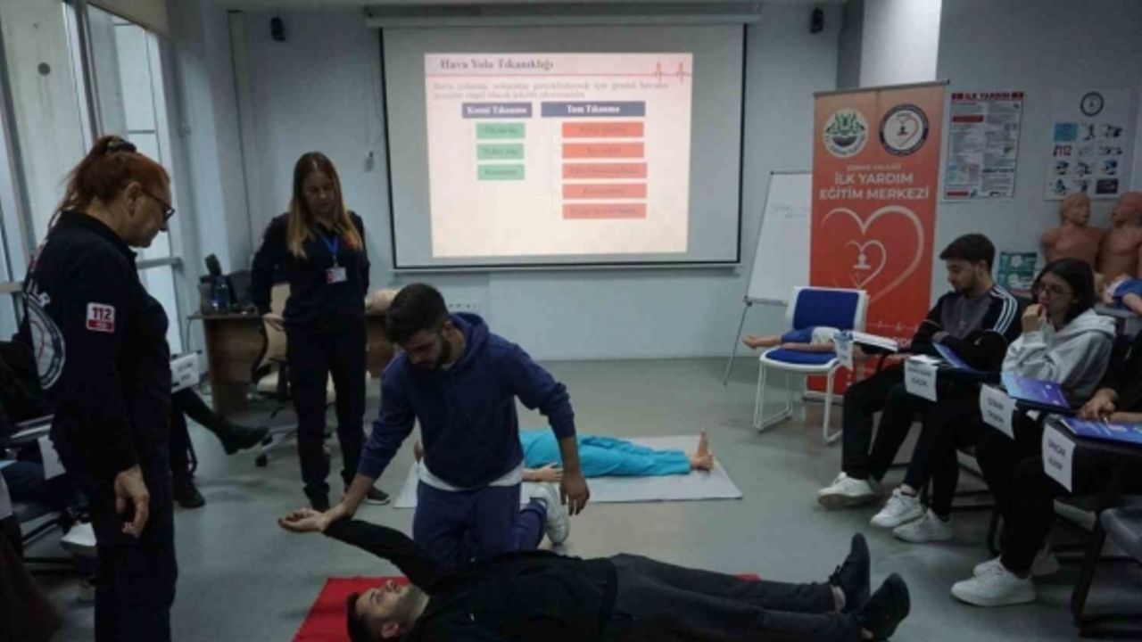 Edirne’de temel ilk yardım eğitimlerine talep her geçen gün artıyor