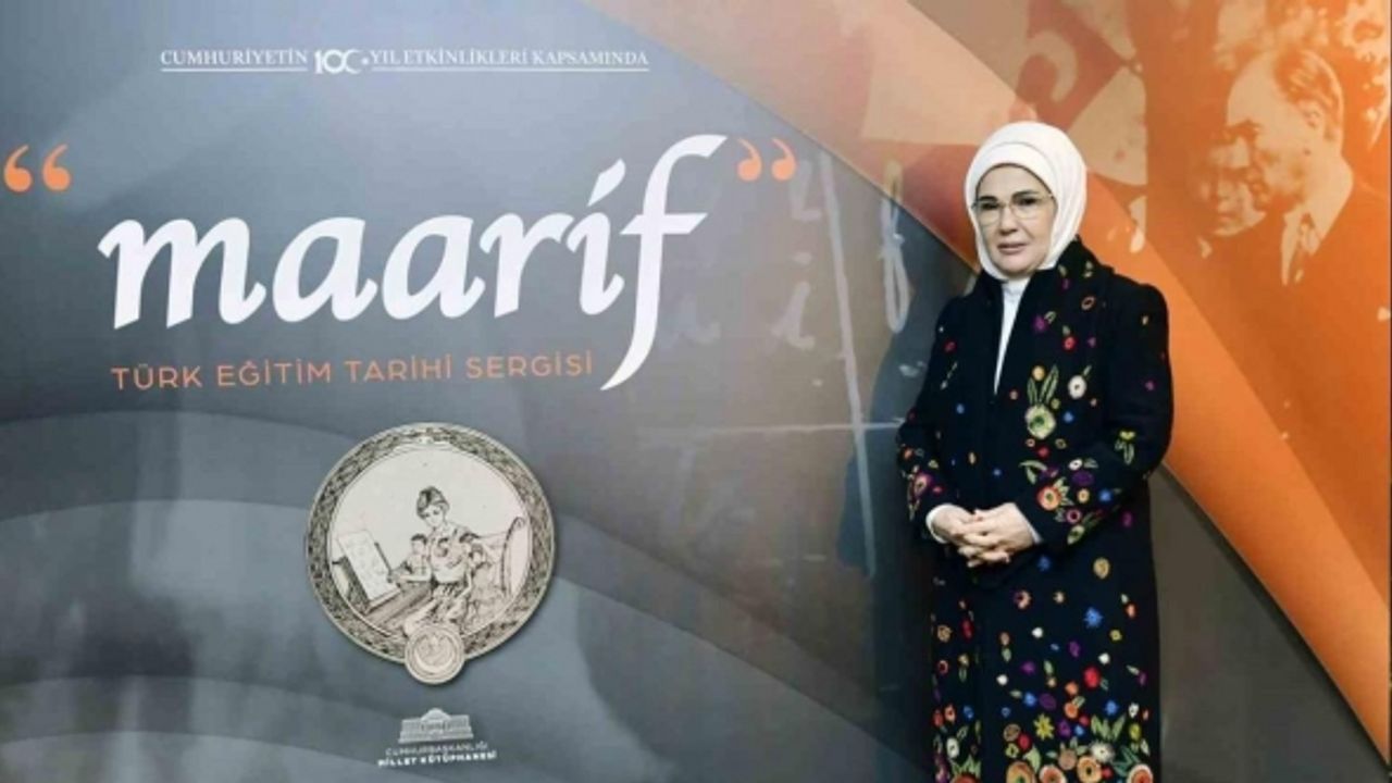 Emine Erdoğan "Maarif: Türk Eğitim Tarihi" sergisini gezdi