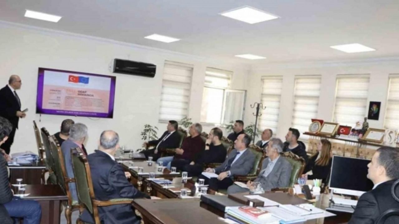 Emirdağ’da eğitim alanında yakalanan başarının devamı için bir araya gelindi