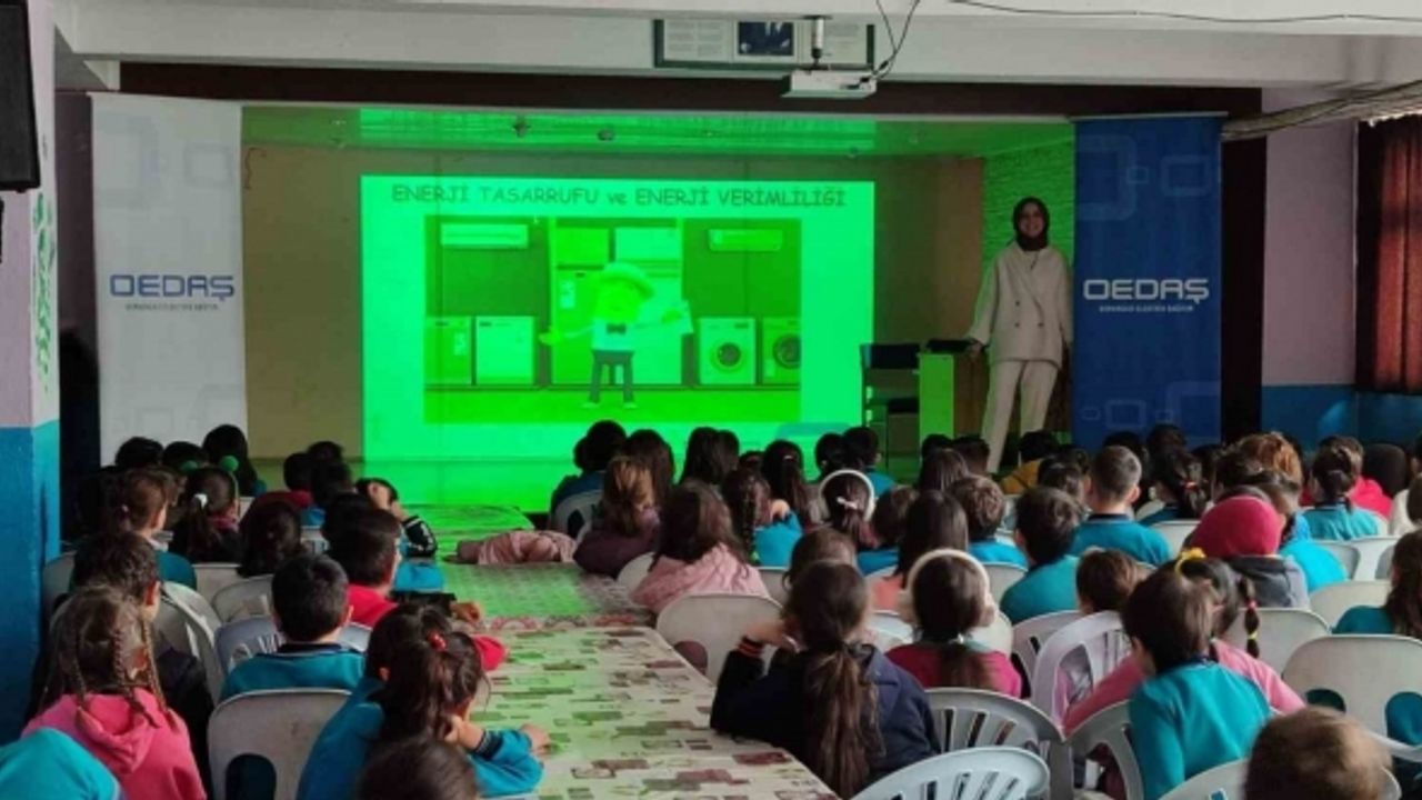 Enerji Verimliliği Haftası’nda yaklaşık bin 500 ilkokul öğrencisi ile buluşuldu