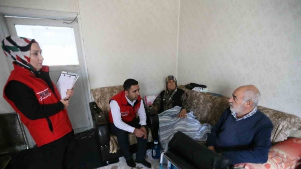 Engelli bireylerin medikal malzemeleri evlerine teslim ediliyor