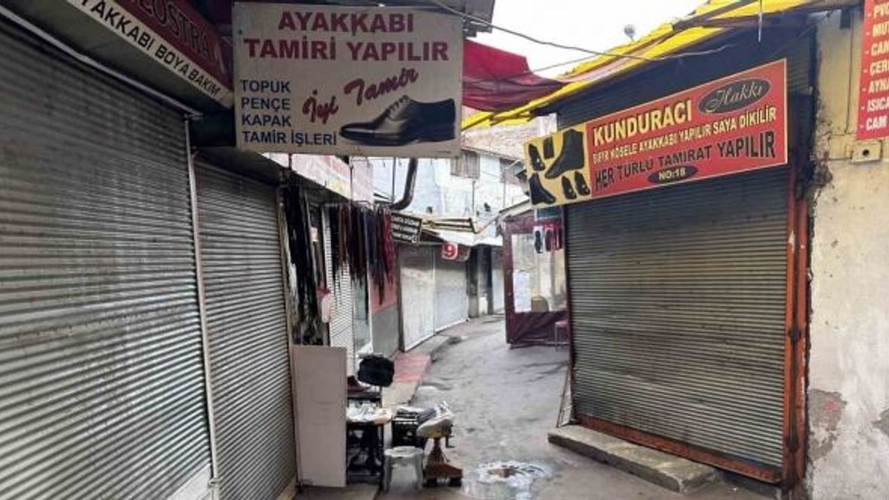 Esnaf yeni yıl tatili yaptı dükkanlar kapalı kaldı
