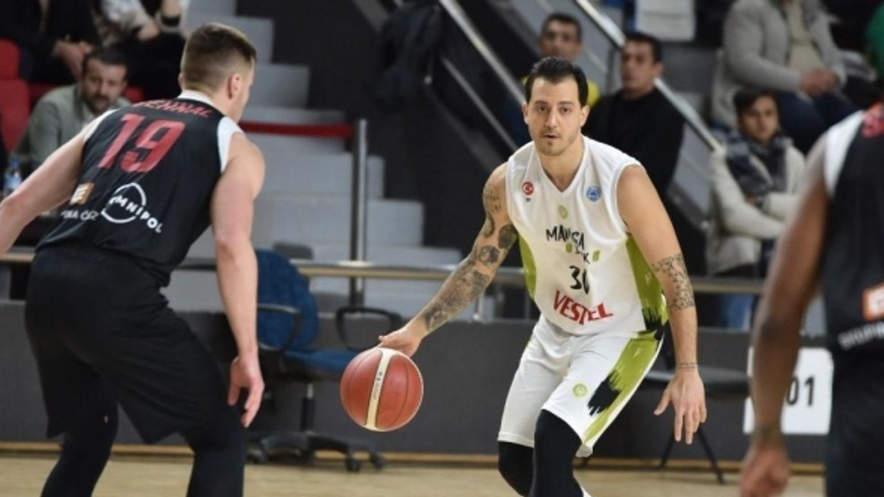 FIBA Avrupa Kupası: Manisa BBSK: 55 - Nymburk: 69