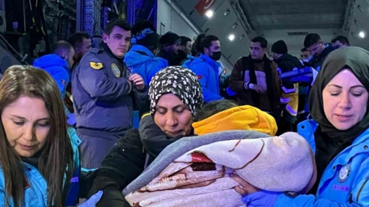 Gazze’den 85 hasta ve yaralı daha Türkiye’ye getirildi