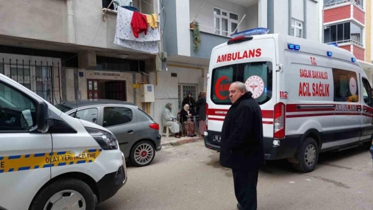 Hastane çalışanı genç evinin mutfağında tabancayla vurulmuş halde ölü bulundu