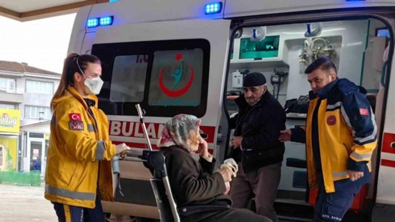 Hayvanlar için kullanılan kremi süren yaşlı çift hastanelik oldu