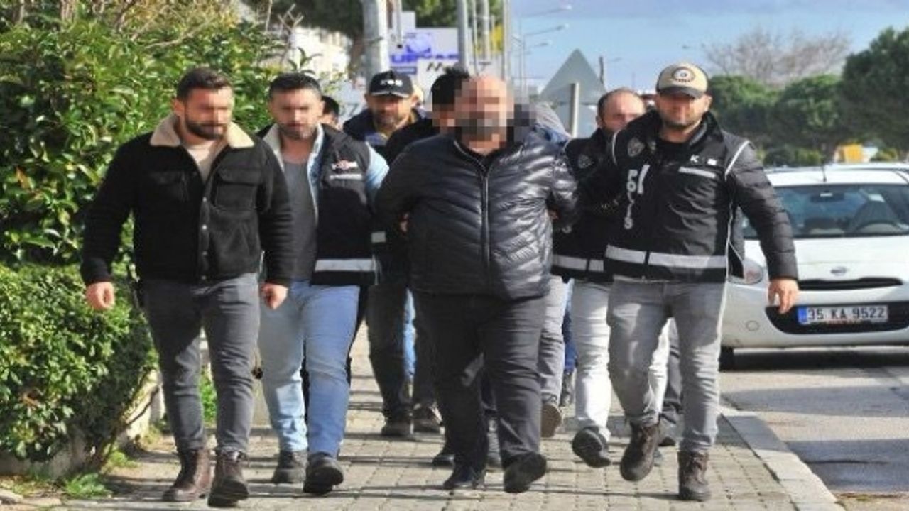 İzmir’de 1 milyar doların üzerinde tarihi kara para aklama operasyonu